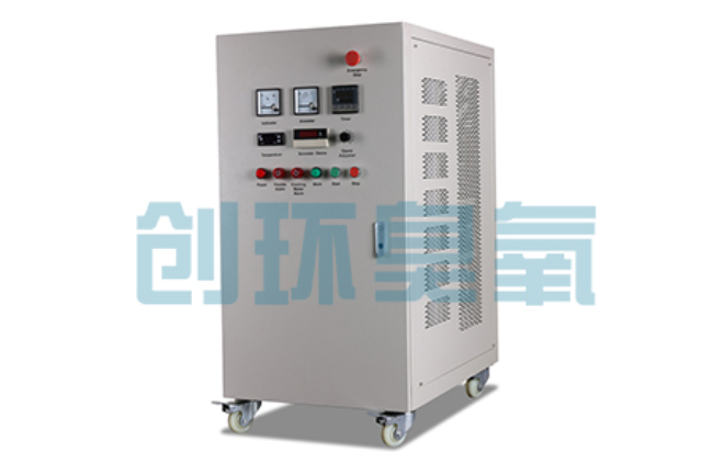 铜仁冬季养殖场密闭消毒双赢方案：臭氧发生器在工厂化水产与畜牧场景的安全应用